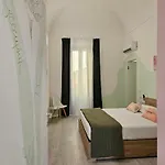 Color Island * 马达莱纳