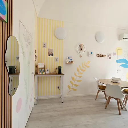 Color Island 公寓 *